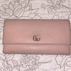 Gucci Beige/Pink GG Canvas Compact Wallet at 1stDibs  gucci compact wallet,  gucci wallet pink, gucci pink wallet